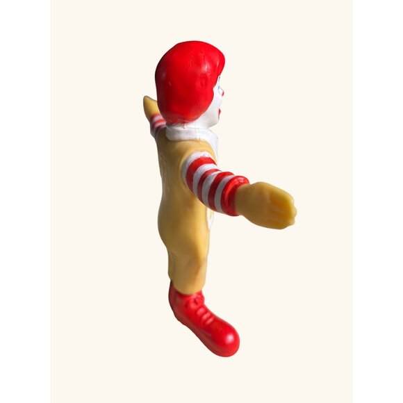 Ronald McDonald PVC Vintage Figure 3.25" Tall - Picture 3 of 11